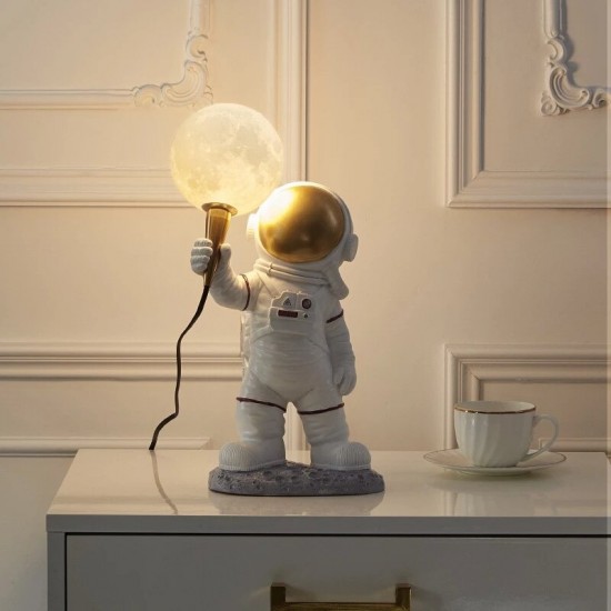 Nordic LED Personality Astronaut Moon Children's Room Wall Lamp Desk Lamp Bedroom Study Balcony Aisle Lamp Decoration