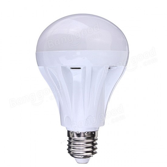 E27 9W 30 SMD 2835 Pure White/Warm White LED Globe Light Bulb 110V