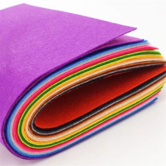 40Pcs 15x15cm Non-Woven Felt Fabric Polyester Cloth Felt Fabric DIY Bundle for Sewing Doll Handmade Craft