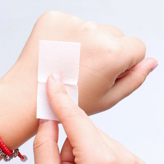 200Pcs 75% Alcohol Disposable Disinfection Prep Swap Pads Antiseptic Skin Cleaning Wet Wipes Jewelry Watch Clean Wipe