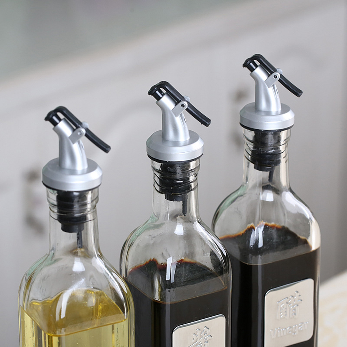 Grease-Nozzle-Sprayer-Liquor-Dispenser-Pourers-Flip-Top-Stopper-For-Glass-Bottle-Olive-Sauce-Vinegar-1489578-2