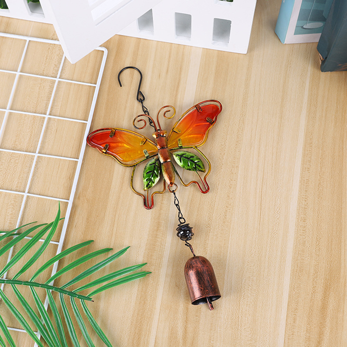 Metal-Butterfly-Wind-Chime-Glass-Painted-Ornaments-Wind-Chimes-Pendants-1906545-6