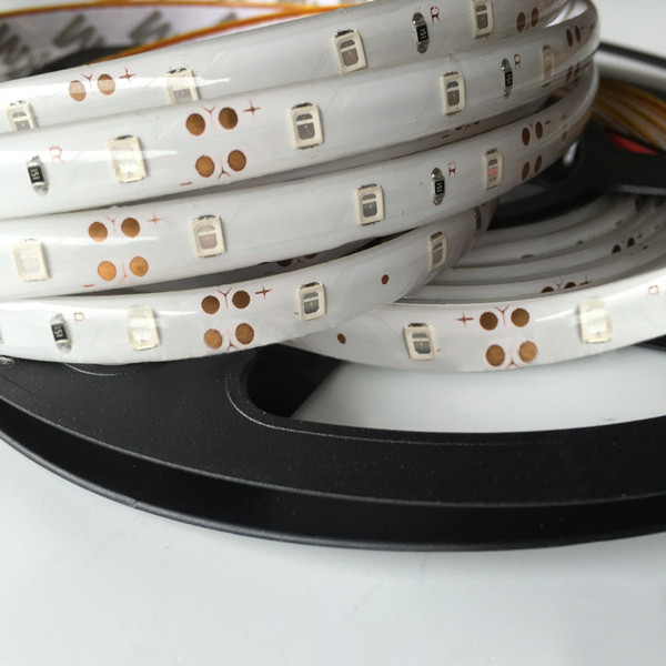 5M-UV-SMD2835-395-405NM-Purple-300-LED-Waterproof-Strip-Light--DC-Connector--Power-Supply-12V-1144501-5