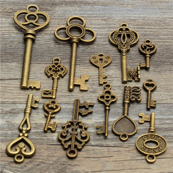 13pcs-Antique-Vintage-Old-Look-Skeleton-Key-Lot-Set-Pendant-Heart-Bow-Lock-Steampunk-Jewel-986823-4