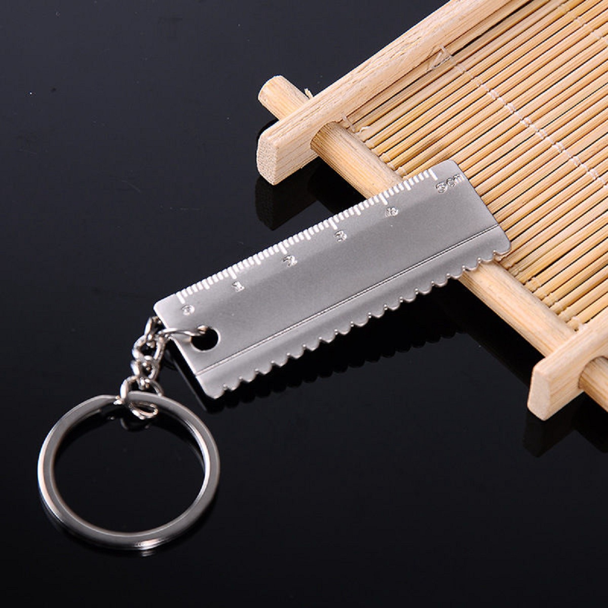 Mini-Tool-Sawtooth-Ruler-Tool-Keychain-Mini-Emulation-Tool-Keychain-1550705-1