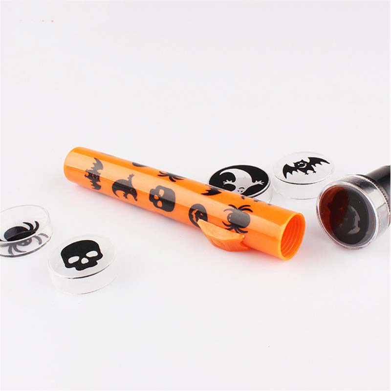LED-Halloween-Projector-Flashlight-Party-Light-DIY-Decoration-with-5-lens-PumpkinSpiderBatGhost-and--1902225-9
