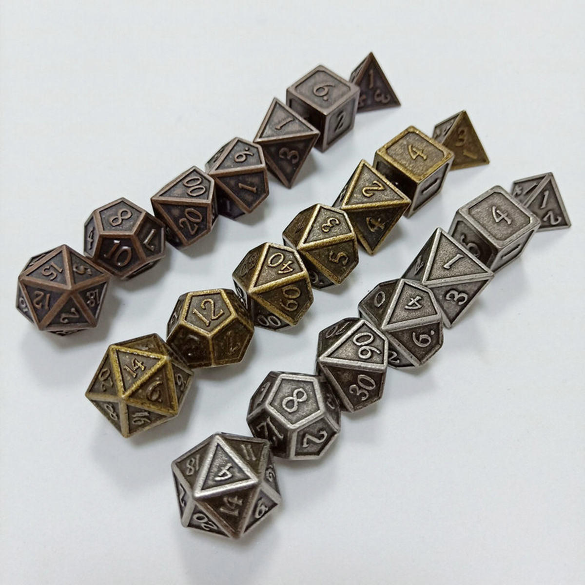 7Pcs-Metal-Polyhedral-Dice-DnD-RPG-TRPG-Games-Dices-SET-With-Storage-Bag-1646199-3